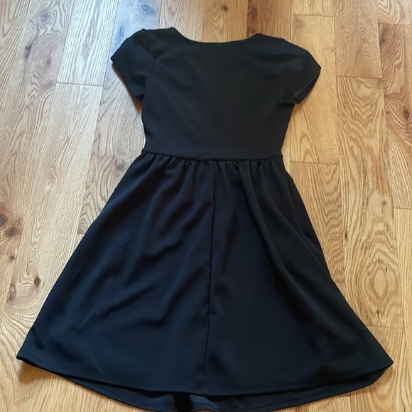 MODCLOTH || Wrap Work Dress Size XS - Picture 7 of 8